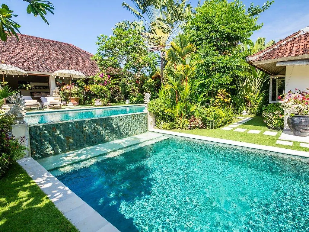 Sembira Villa Badung  Hotel Badung (Bali)