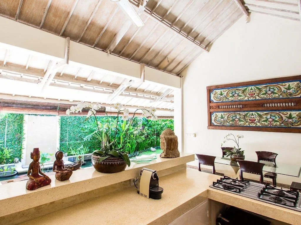 Sembira Villa Badung  3*, Badung (Bali)